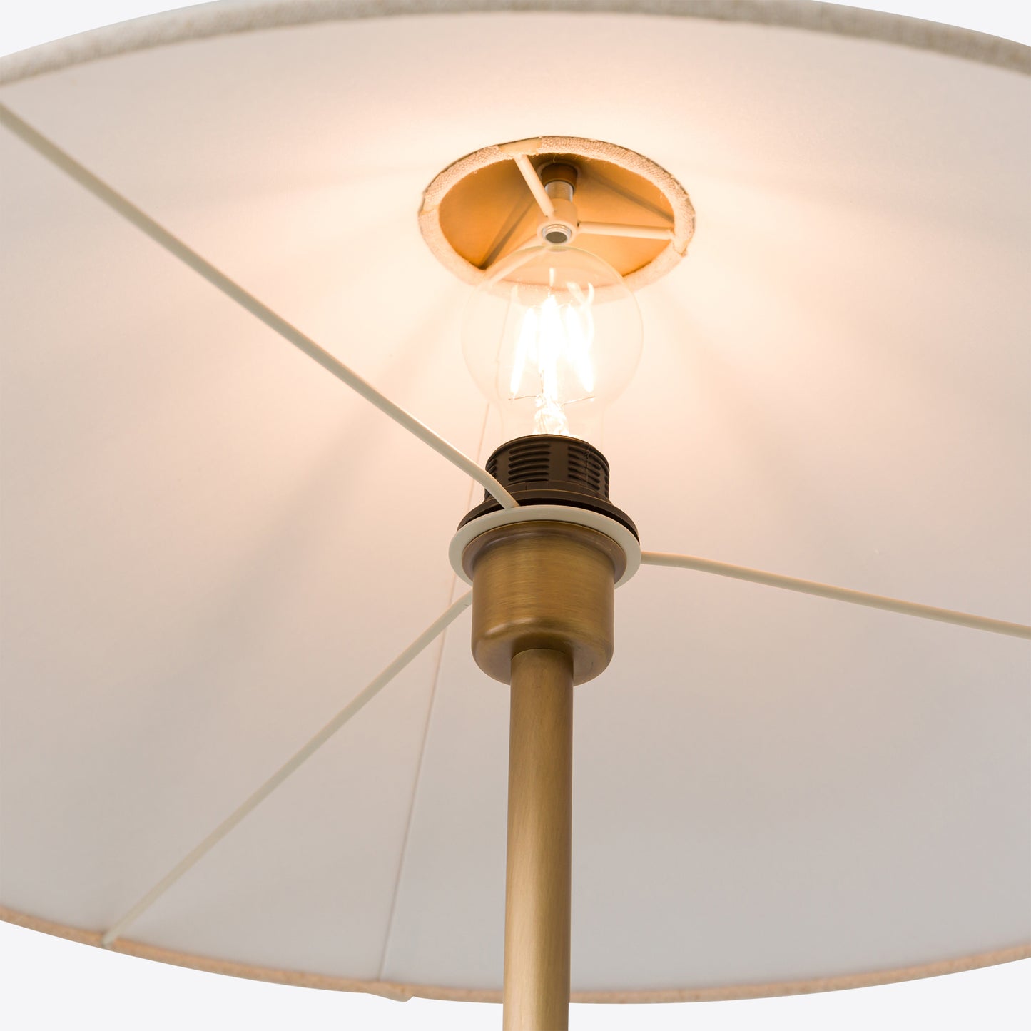 Bond Standing Lamp